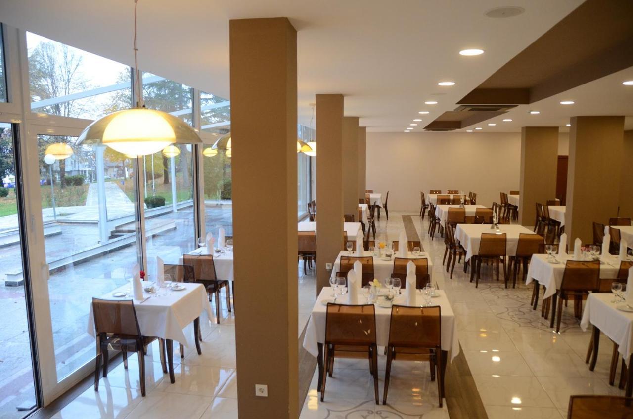 Hotel Aura Охрид Екстериор снимка